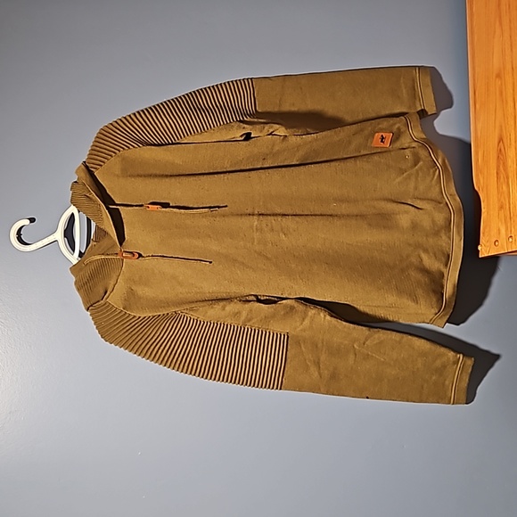 Green hoodie - Picture 1 of 3